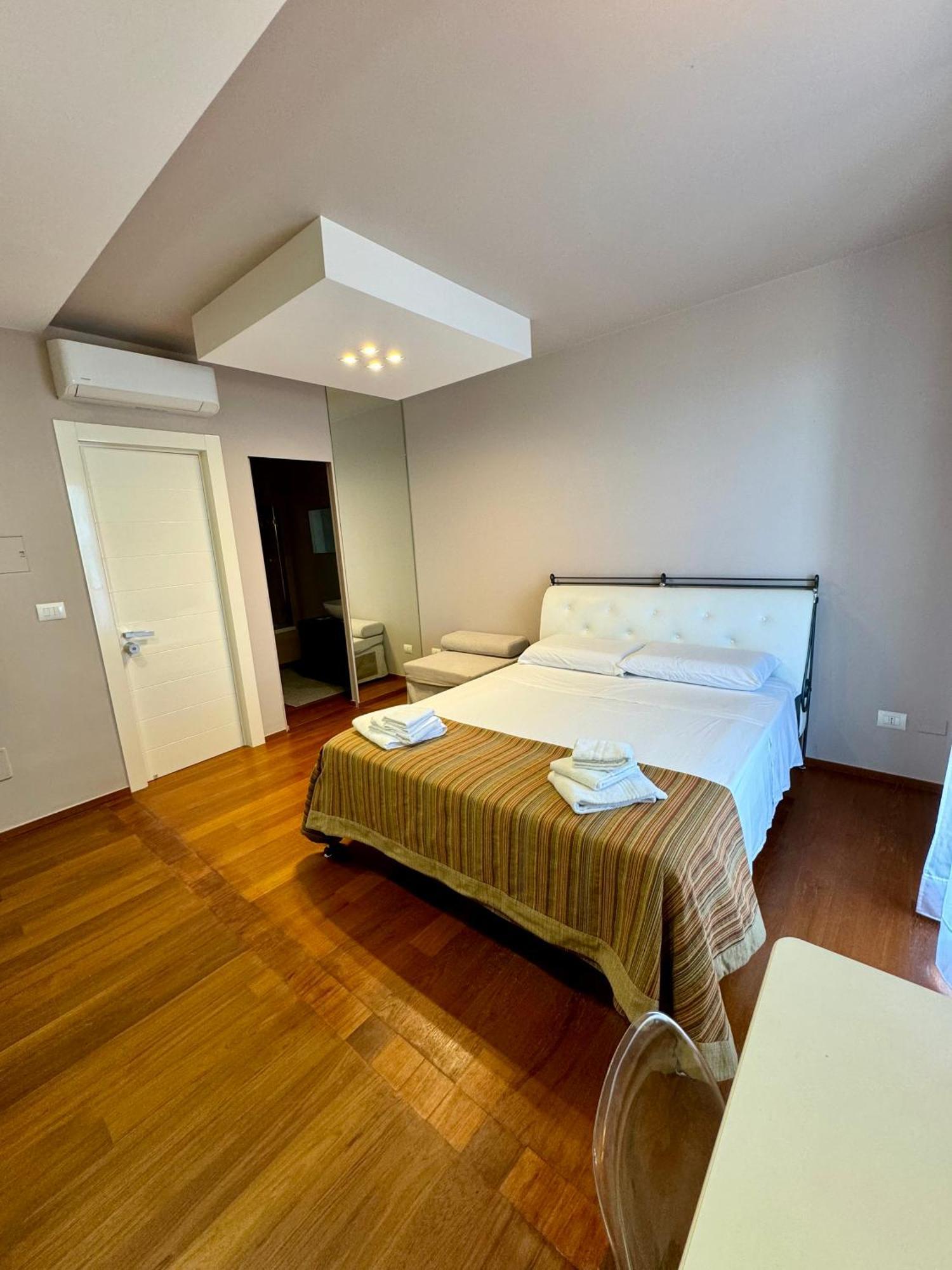 B&B L'Orizzonte Barletta Exterior foto